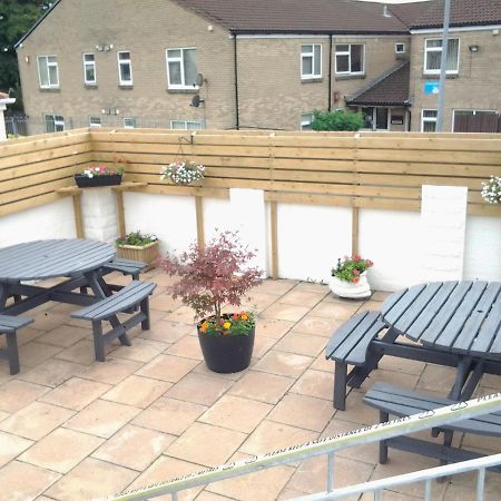 Dowlais Lady Charlotte Guest Rooms Triple Rooms מראה חיצוני תמונה